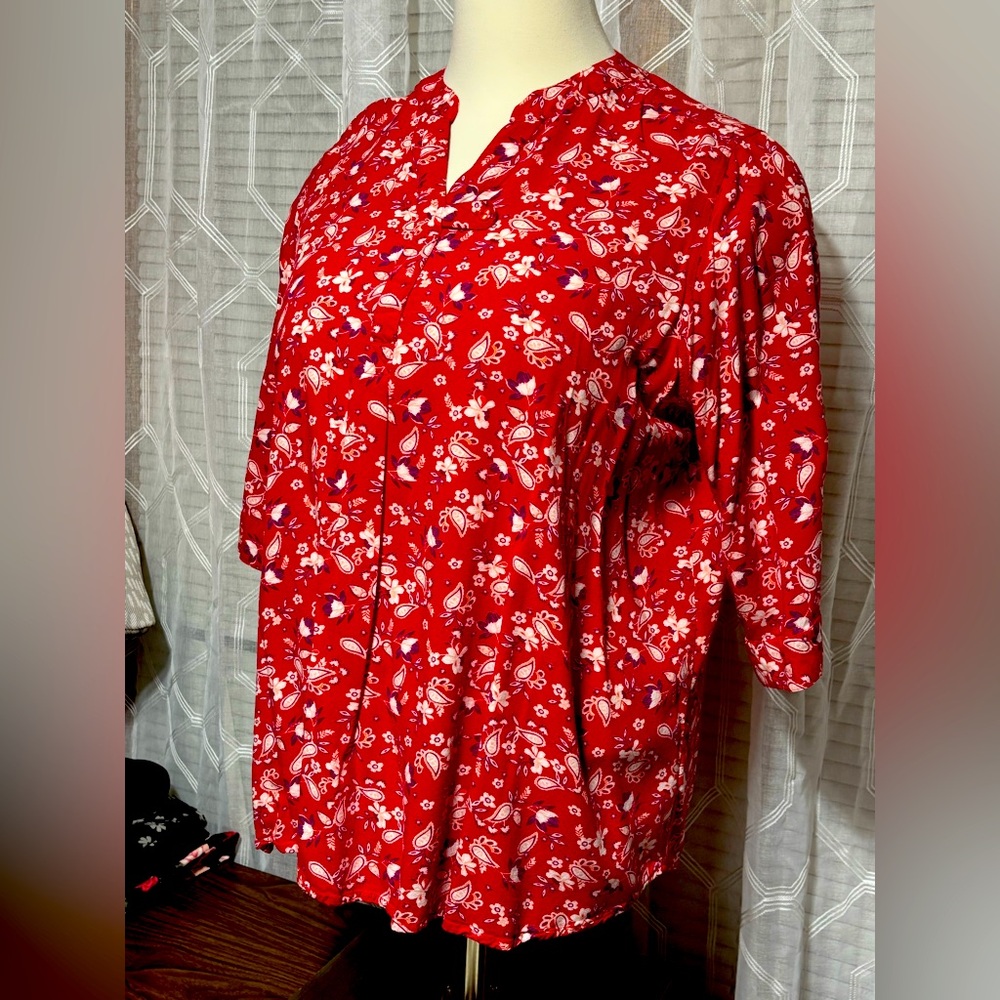 Woman Within 22/24 1X Floral Red Top 3/4 L sleeves button at cuff 30”L 24” p2p - Picture 2 of 9